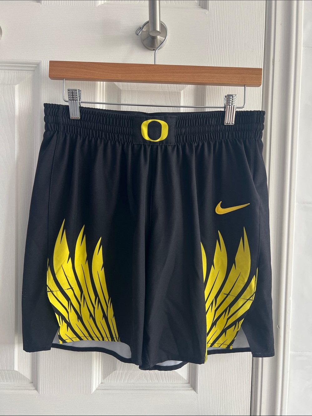Oregon Ducks Nike Basketball shorts women’s Medium